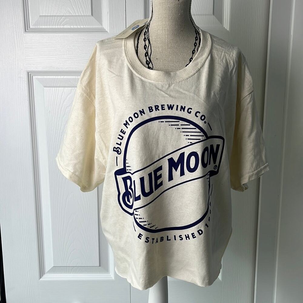 Blue Moon Shirt Womens Large Beige Blue Crop Top